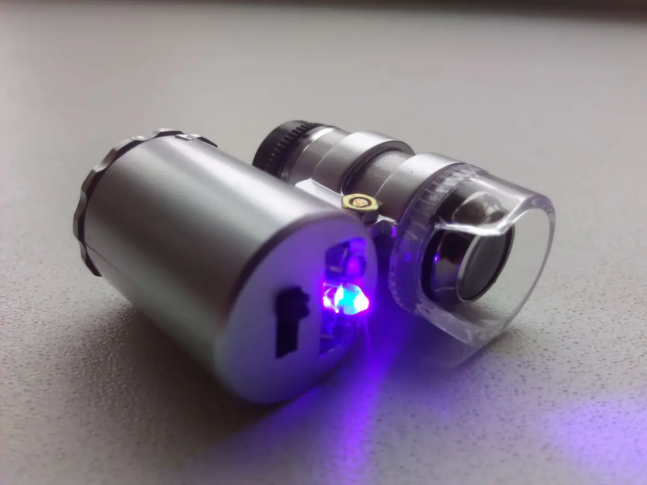 Мини микроскоп с LED подсветкой|Микроскопы| |