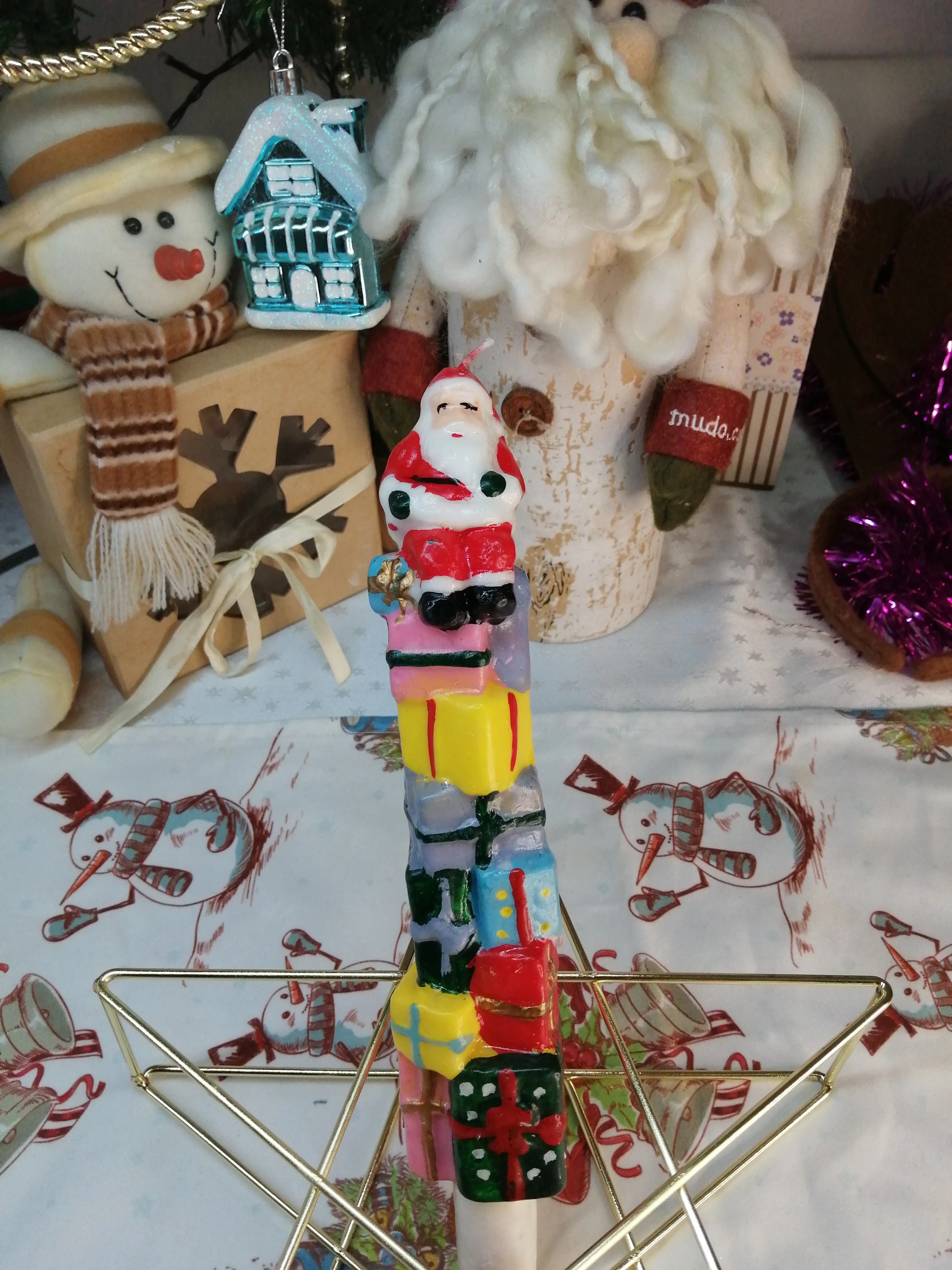 Свеча с Санта Клаусом свеча и подарочной упаковкой на новый год Рождество зимний