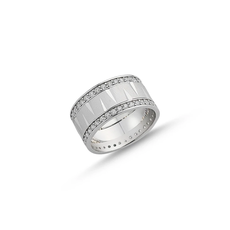 

Серебряное 925 пробы кольцо с цирконием