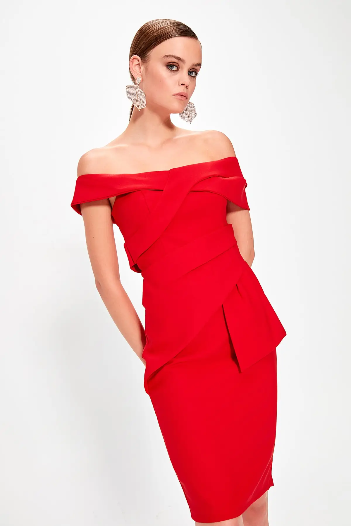 Платье с баской Trendyol TPRSS19BB0037 | Женская одежда