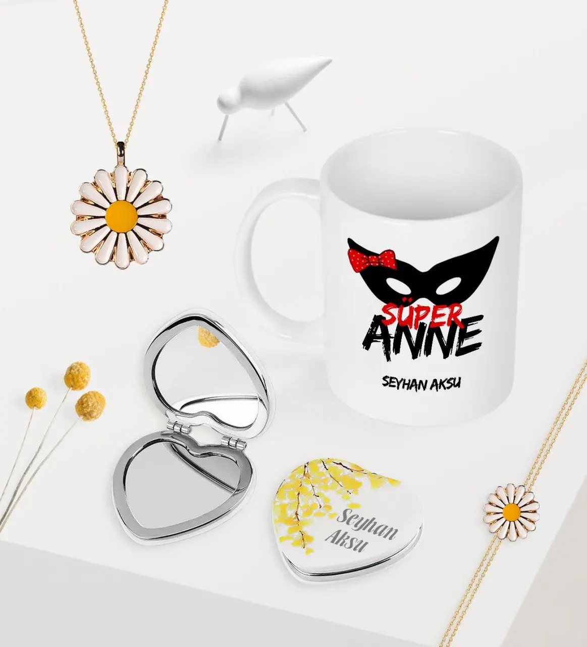 

Personalized Super Mom Mug Heart Mirror Daisy Necklace Bracelet Set-1
