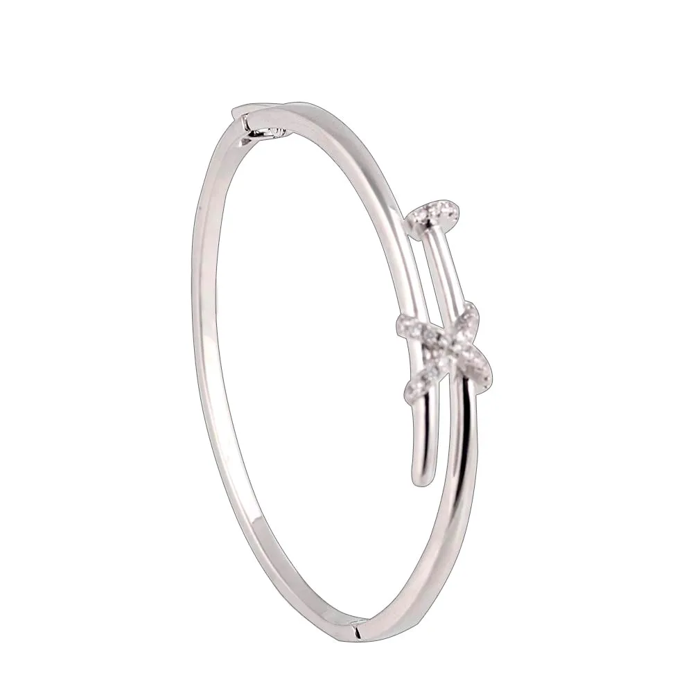 

Punk Metal Nail Cross Fringe Diamond Snap Bracelet