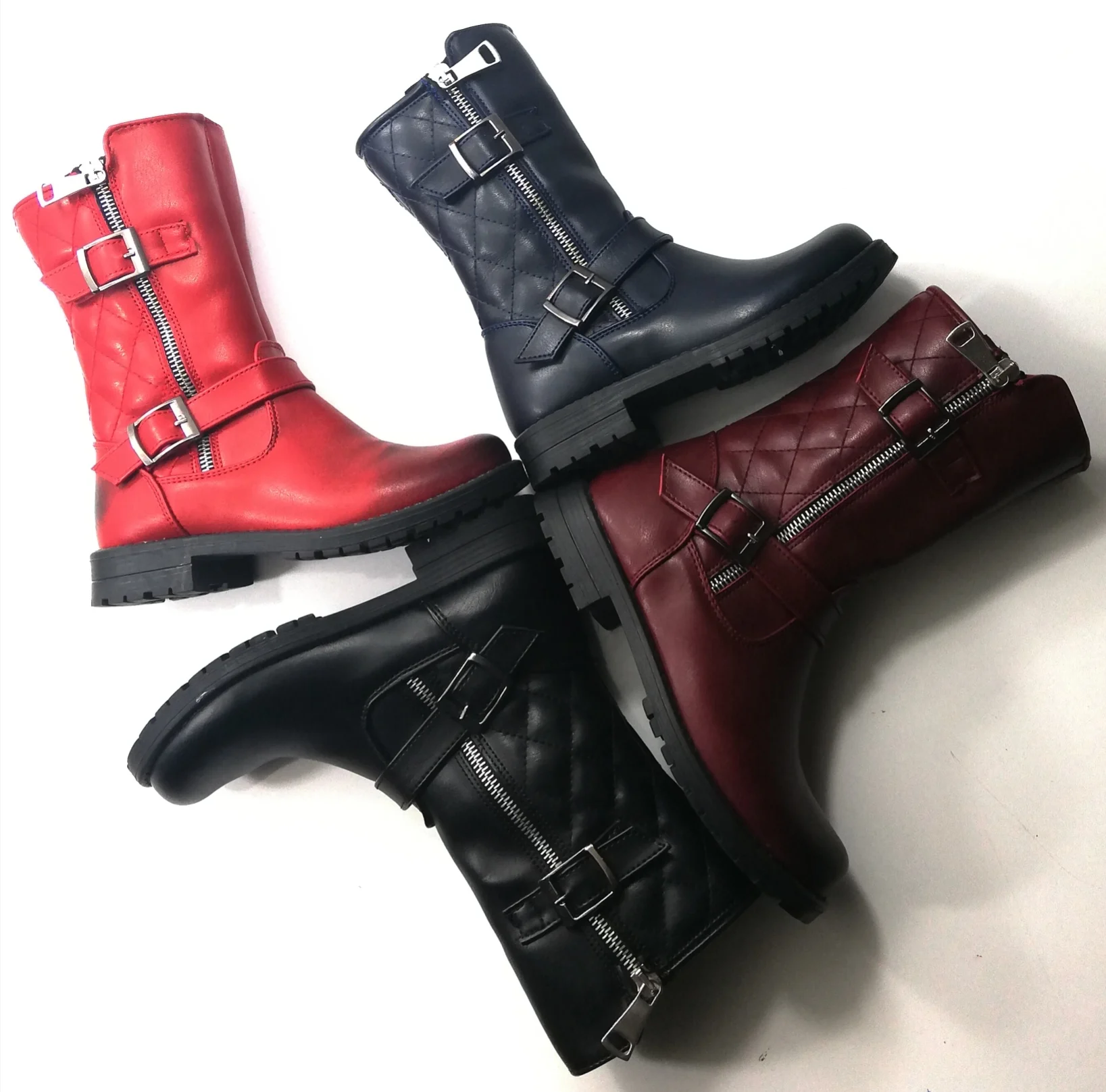 

GIRL. CHILD. 4 COLOR NON-SLIP RUBBER BASE. WARM FUR INSIDE. QUALITY LUXURY WATERPROOF. 30 31 32 33 34 35 NUMBERS