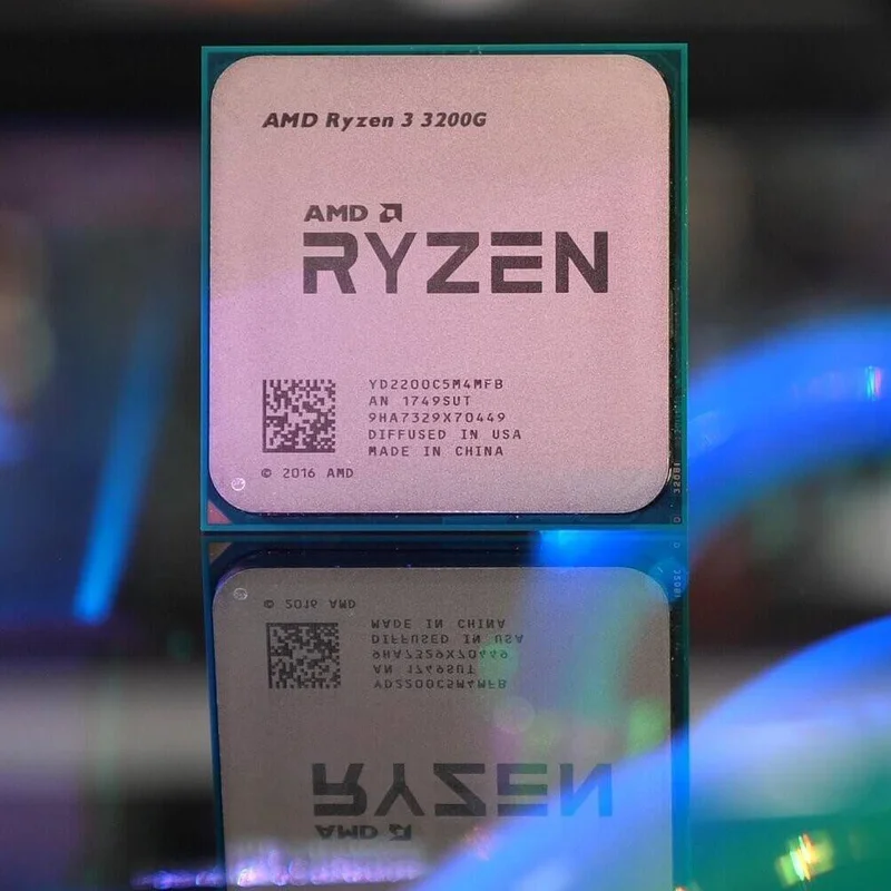Процессор AMD Ryzen 3 3200G OEM сокет SocketAM4 YD320GC5FHMPK|Процессоры| |