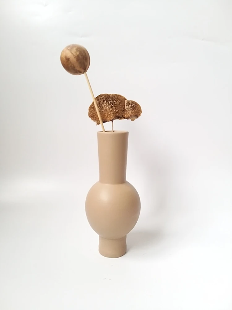 

EWP - Halil Onat Design Handmade Rodrigo Vase