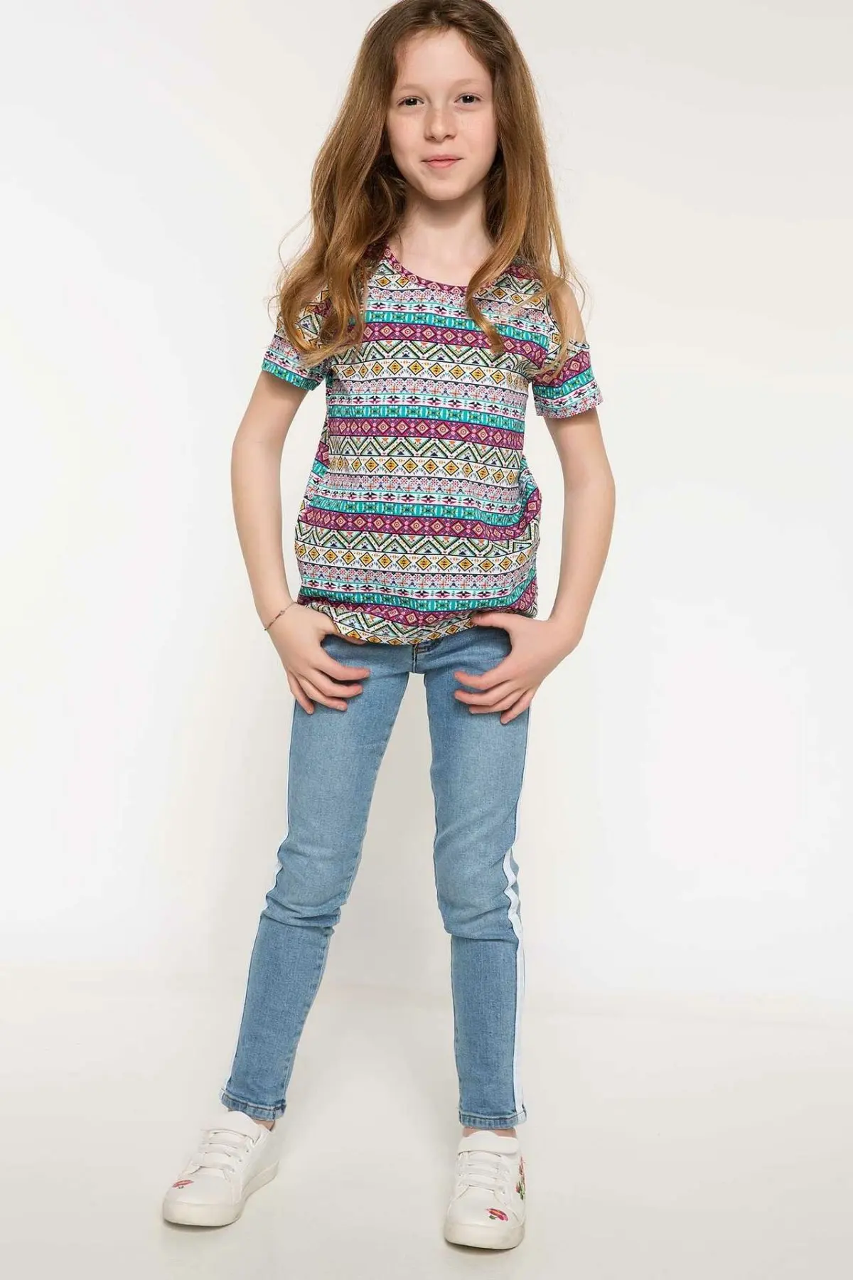 DeFacto/Модная Летняя Повседневная футболка с круглым вырезом и короткими рукавами