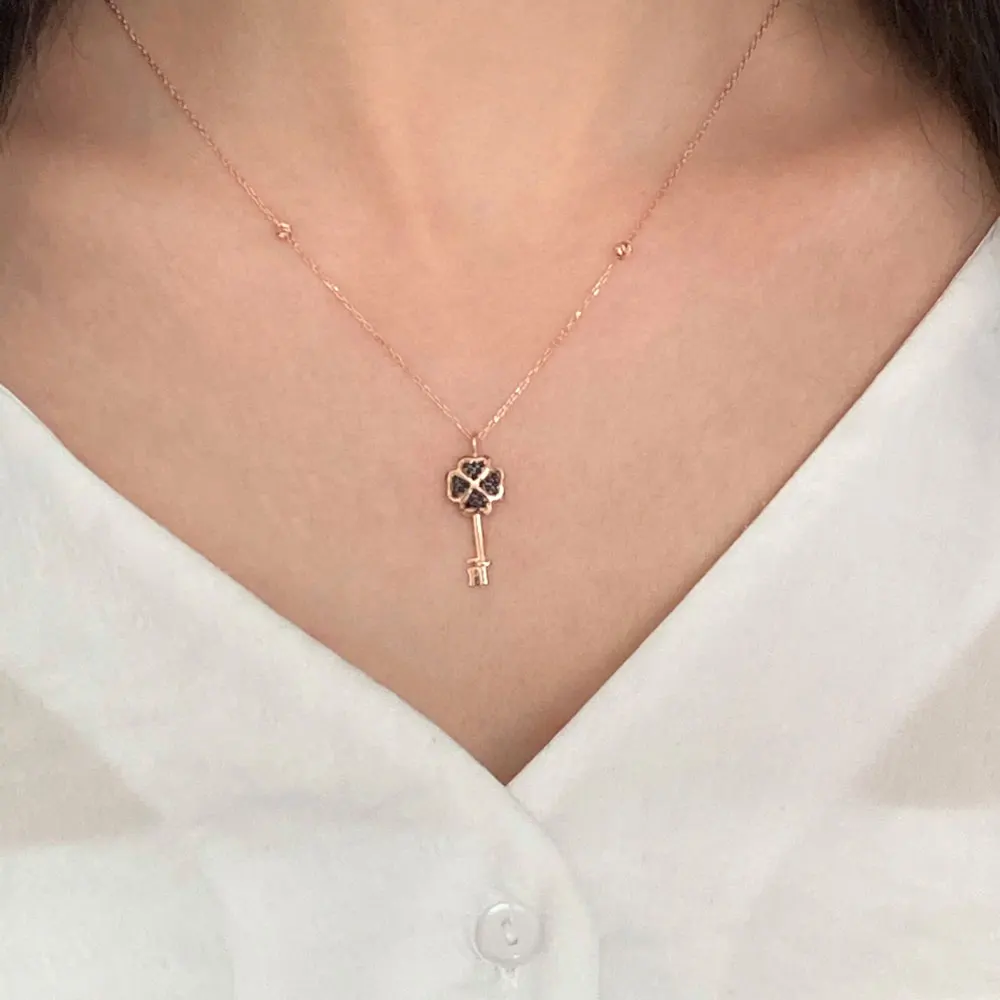 Цепочка-чокер женская из серебра 925 пробы с неоновым покрытием | Украшения и