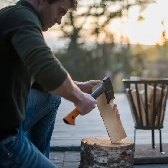 Универсальный топор Fiskars Х10 | Инструменты