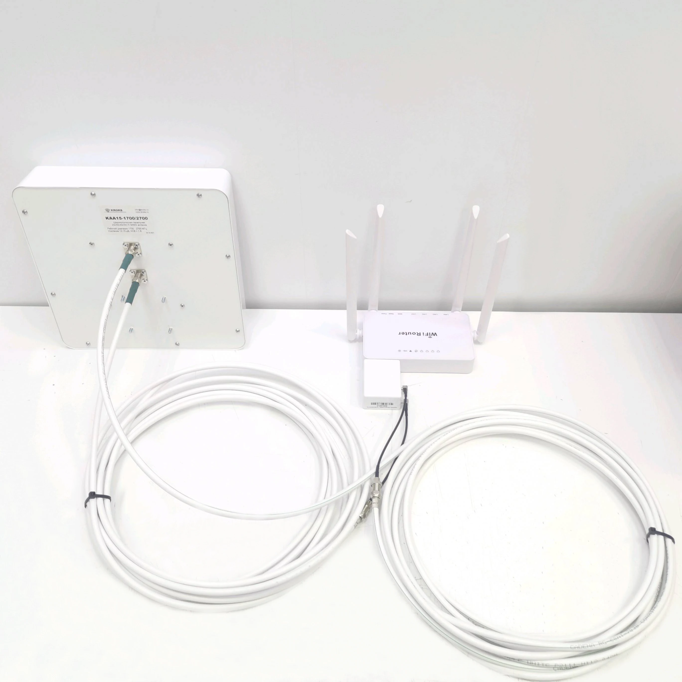 Комплект Интернета IT-PRO 4G Модем как Huawei 3372 153 + WiFi Роутер OS Zyxel MiMO LTE Антенна любой