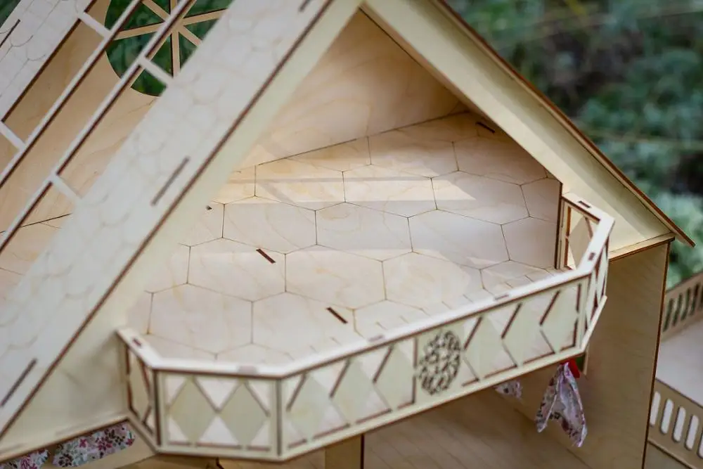 Конструктор большой фанерный кукольный домик с верандой 48*48*67 см Деревянный