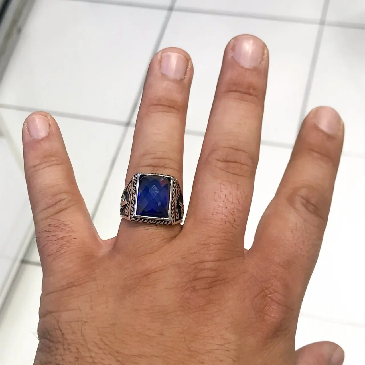 

Square Navy Blue Sapphire Gemstone Tura Silver Men 'S Ring