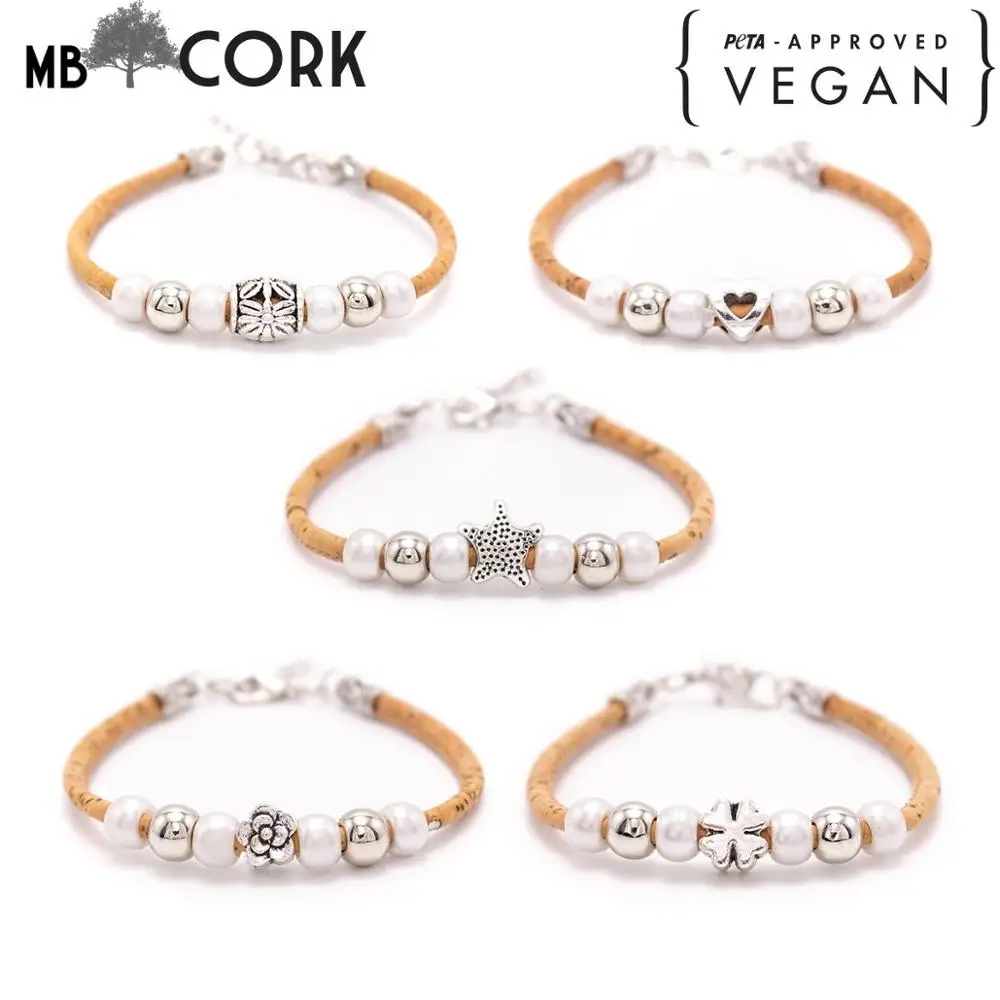 Женский браслет ручной работы из натуральной пробки с бусинами в форме