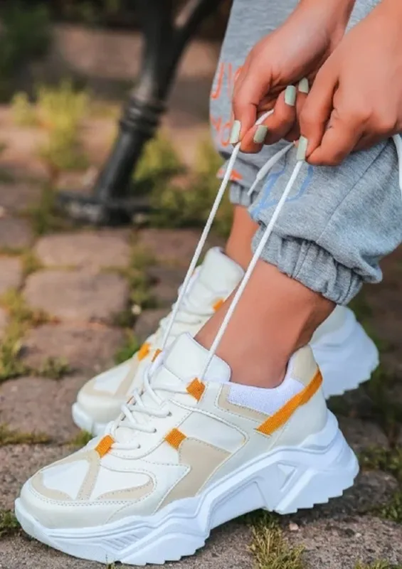 

SENSETEKST Women's Trend White Skin Detailed Sports Shoes