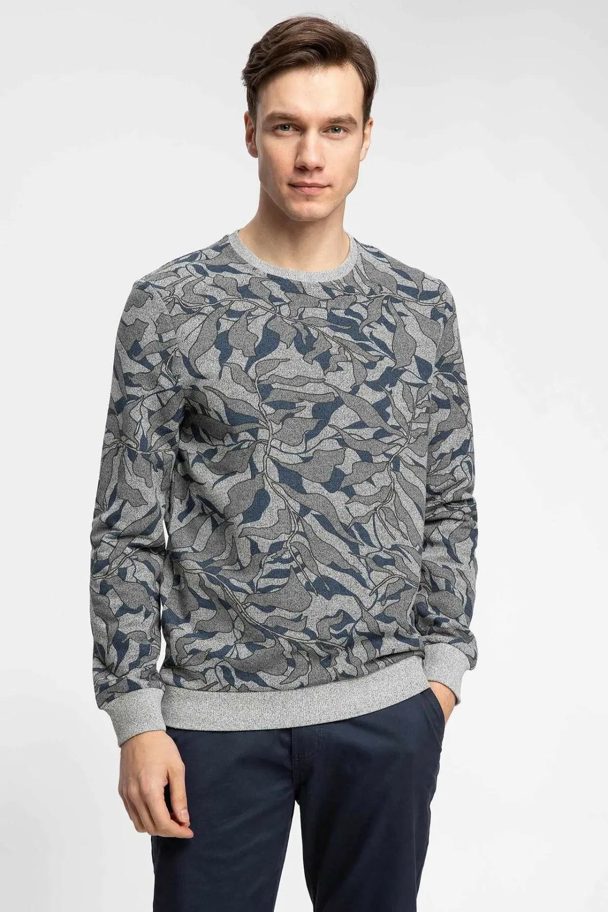 DeFacto мужской модный шикарный свитшот с абстрактным рисунком Мужской