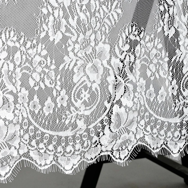 

ADOREHOUSE Rectangular Lace Tablecloth Christmas Table Cover Vintage Knitted Lace Table Decor Party Supplies Home Decoration