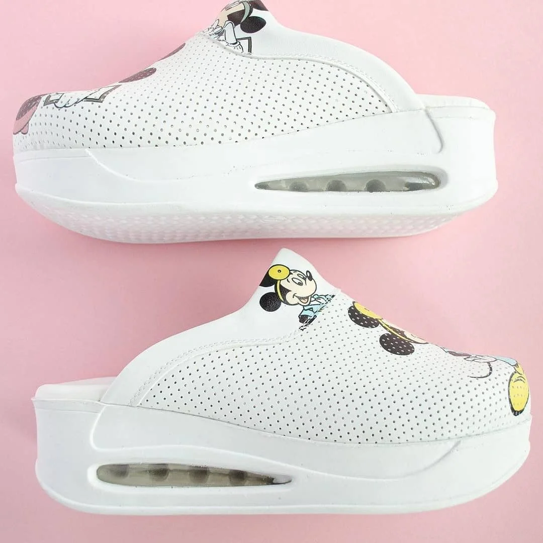 

Orthopedic Sabo Slippers Women Comfort Nurse Doctor Hospital Orthopedic Cook Work Slippers Quality Medical Anti-Slip Clogs