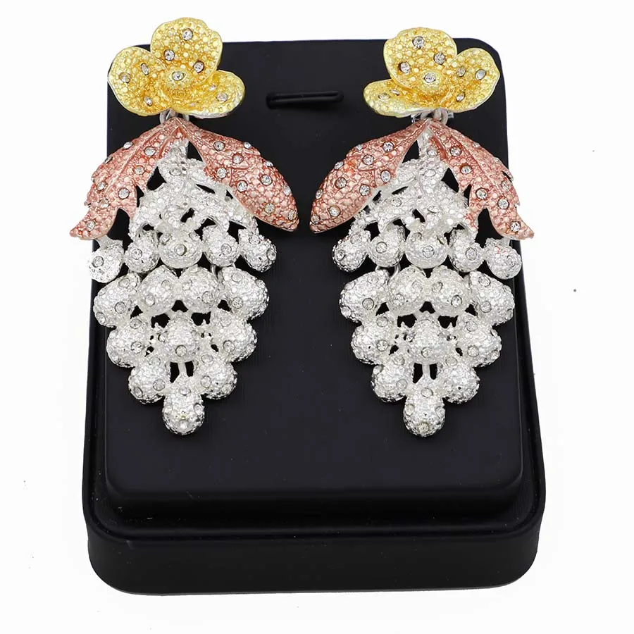 Комплект из колье серёг кольца и браслета|Ювелирные наборы| |