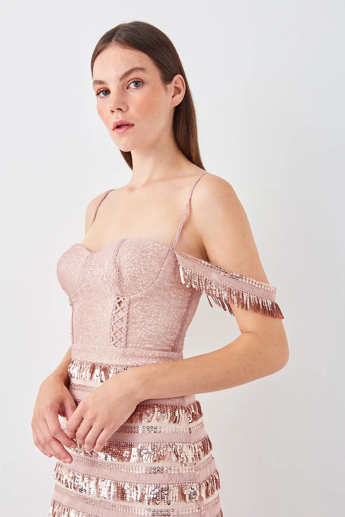 Trendyol блесток кисточкой деталь вечернее платье TPRSS19AE0115|Вечерние платья| |