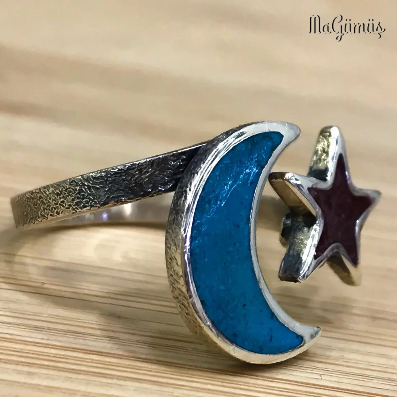 

Moon Star Hand Production Turquoise Coral Authentic sterling Silver Ring