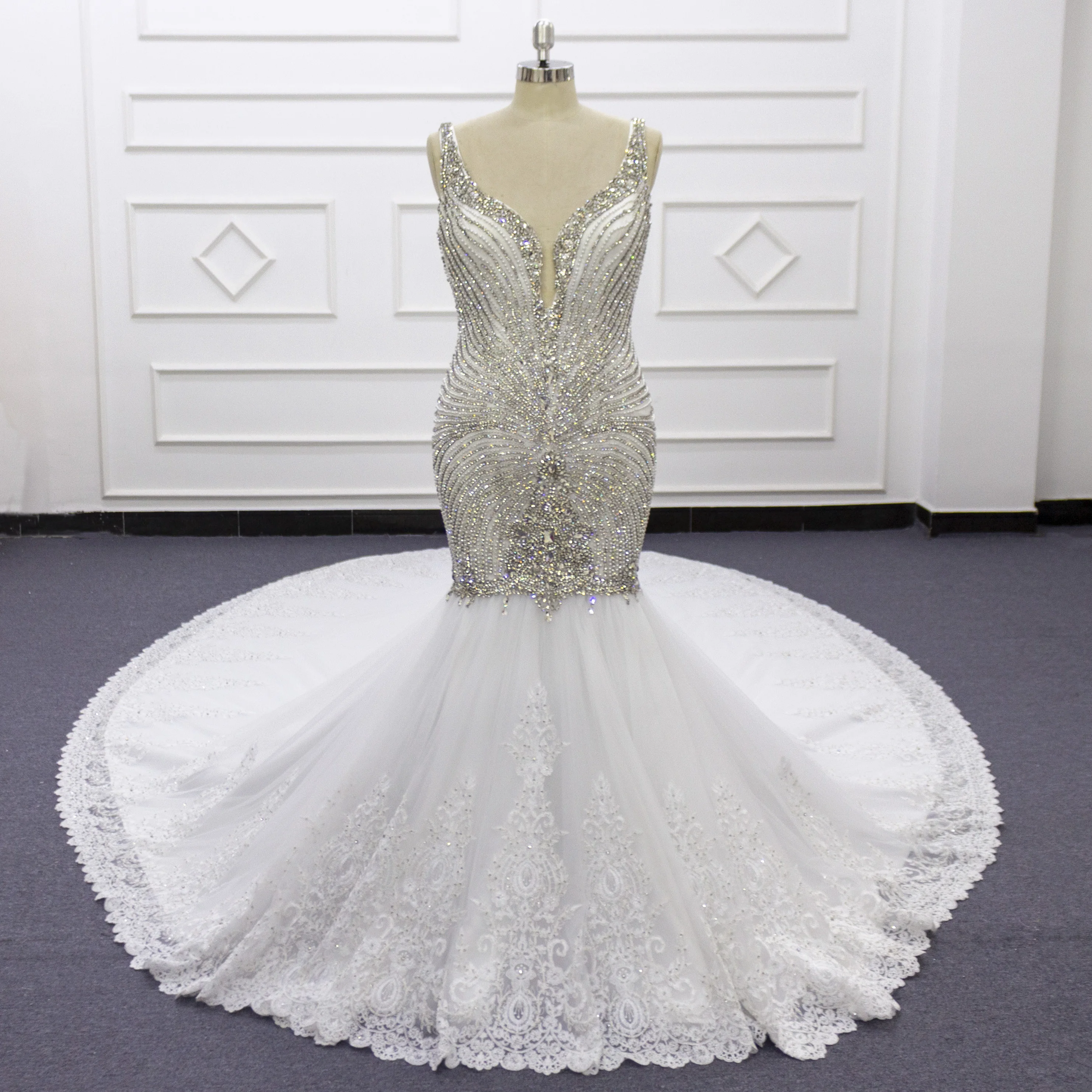 

Eslieb Design robe mariee Deep V Neckline Lace Appliqued Pearls Rhinstone Crystal Beadings 2021 Wedding Dress Customized SJ456