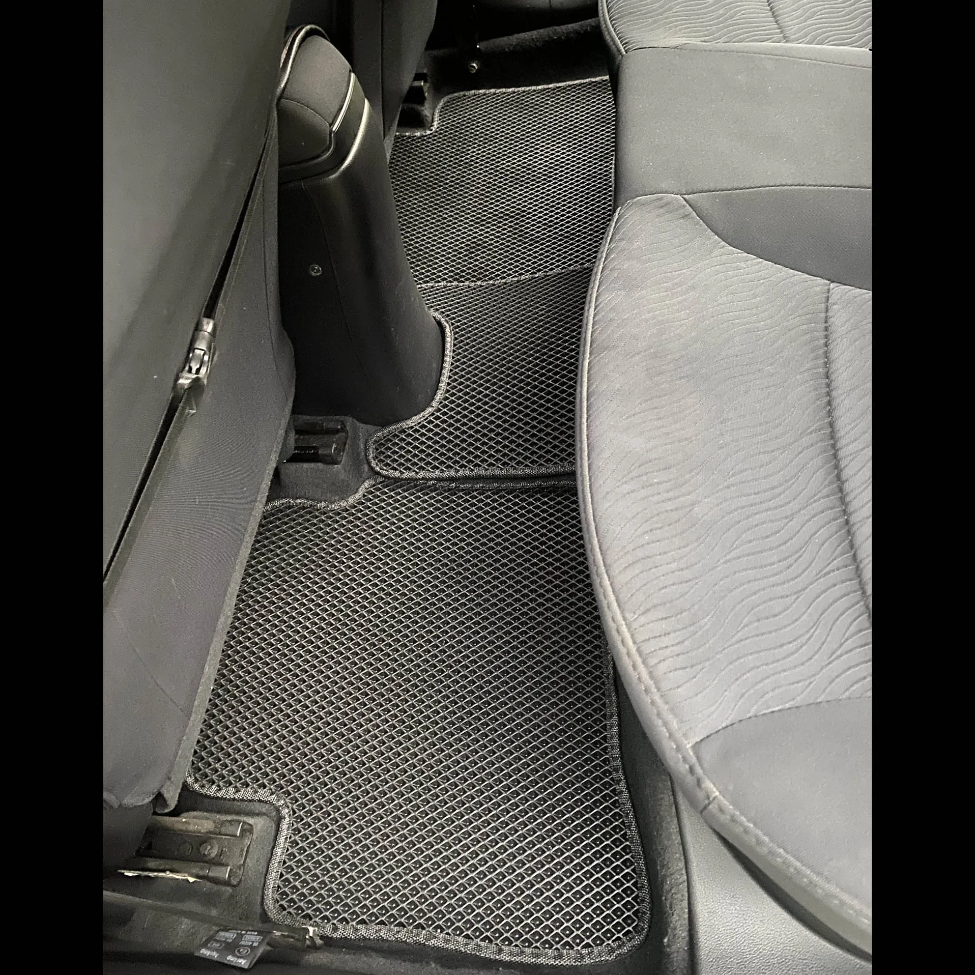 Комплект ЭВА ковриков Hyundai Solaris 1 (2010-2017) г. Kia Rio 3 (2011-2017) в авто eva ева ковры на