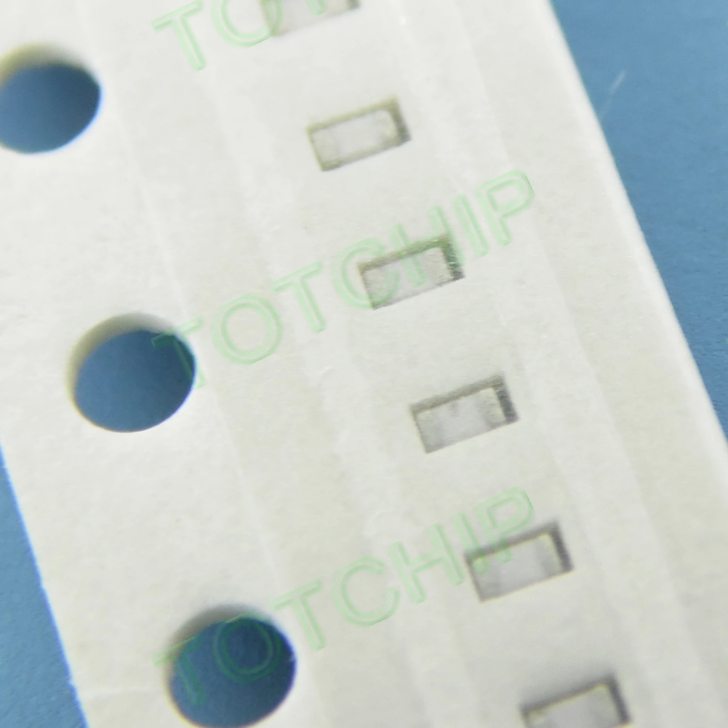 100pcs VHF1005051N01 0402 Ferrite filter |