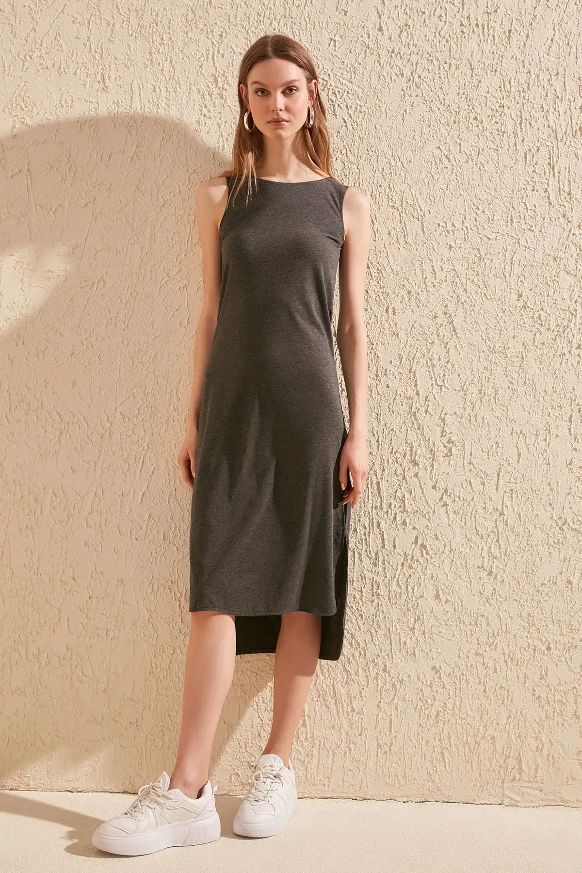 Трикотажное платье с воротником для велосипеда TWOSS19VG0317 | Женская одежда