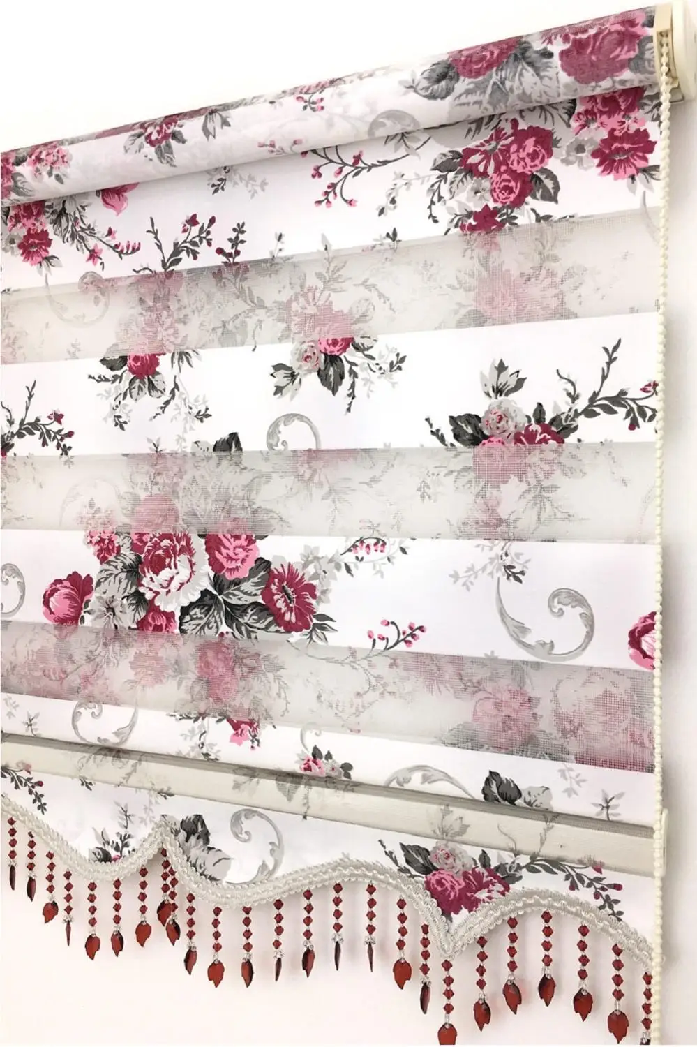 Бесплатная доставка (Цветочные) Полосатые римские роликовые шторы занавески