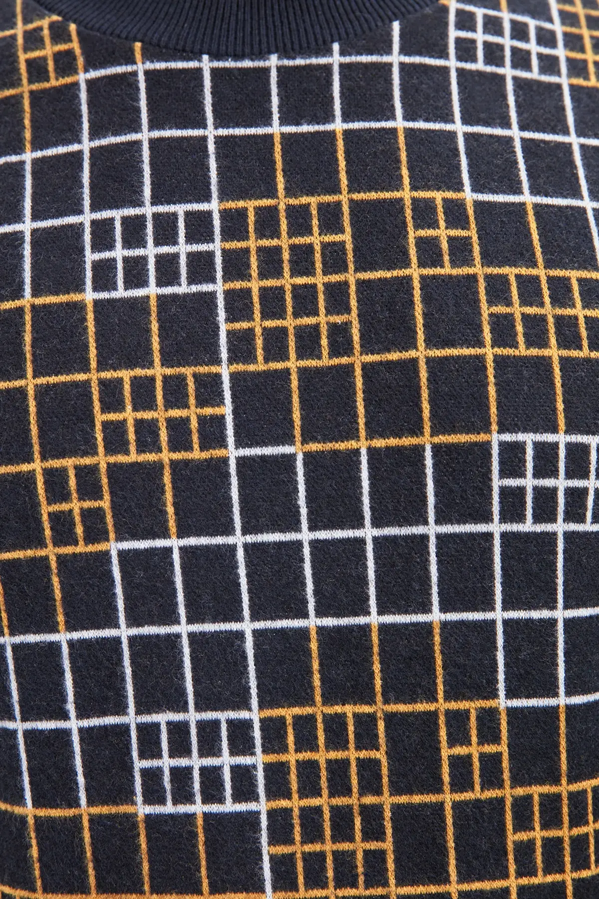 Trendyol Male Long Sleeve Textured Bike Collar Sweater TMNAW20KZ1244 |