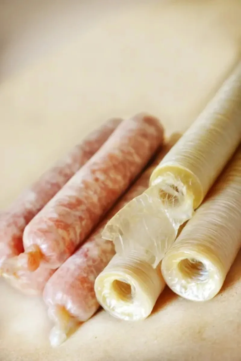 Сосисочная коллагеновая прямая 15 метров подходит для сосисок колбаски кнуты