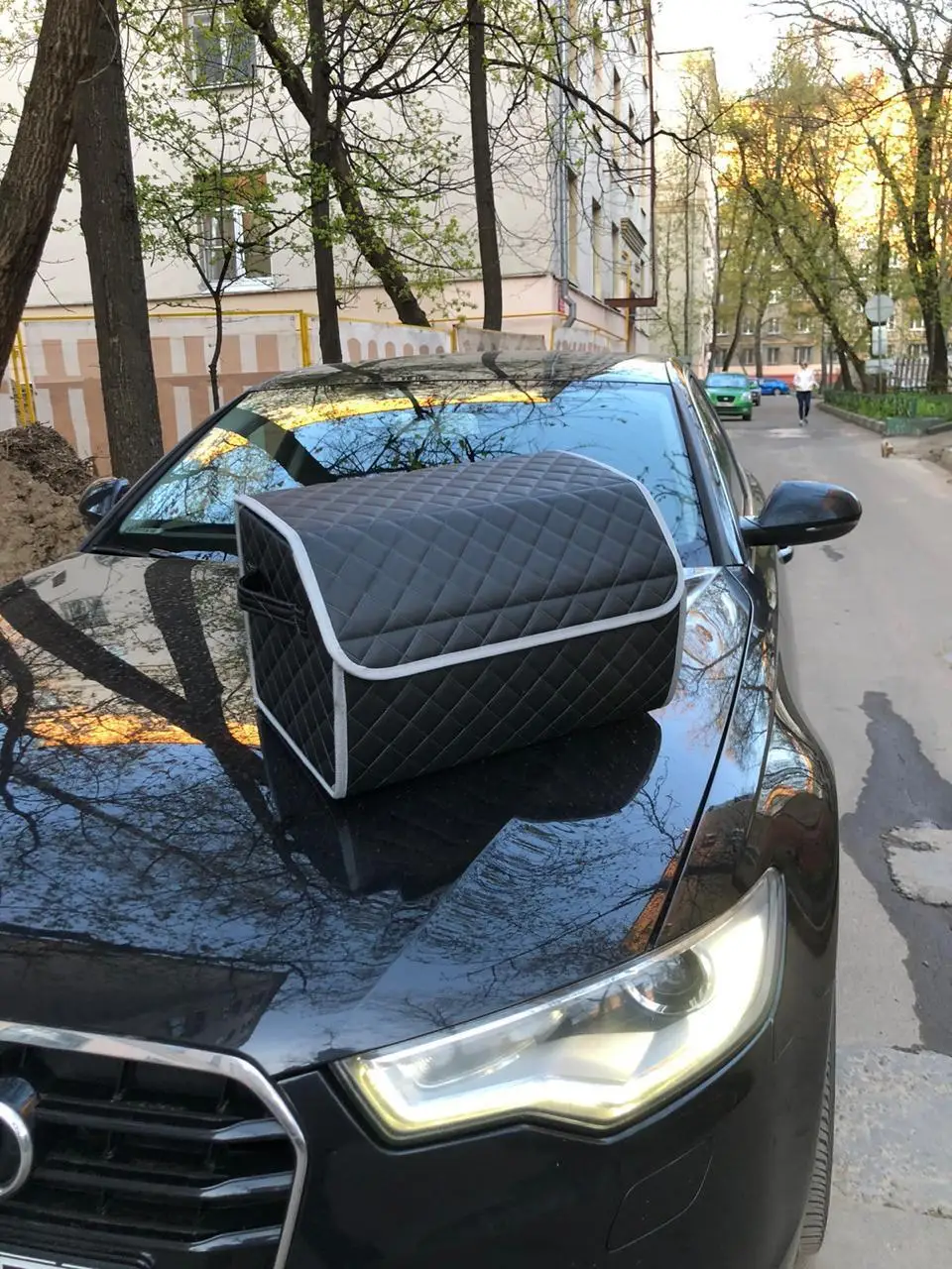 Продажа Сумка-органайзер в багажник автомобиля из экокожи черная с серой нитью ViceCar (серая окантовка)