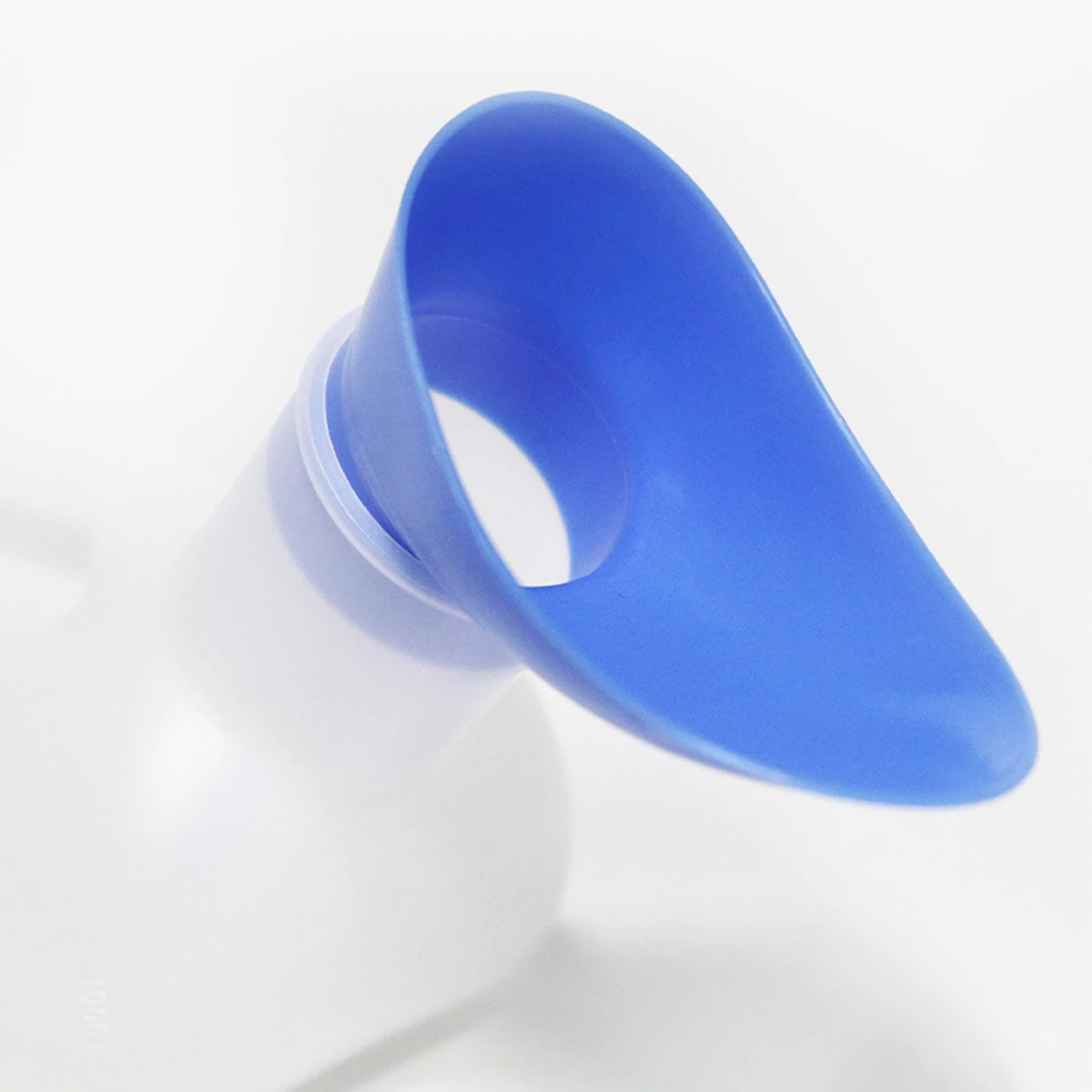 

1000ml Outdoor Camping Urinal Portable Standing Pass Water Urine Container Travel Car Mobile Toilet for Men Women Adult Kids