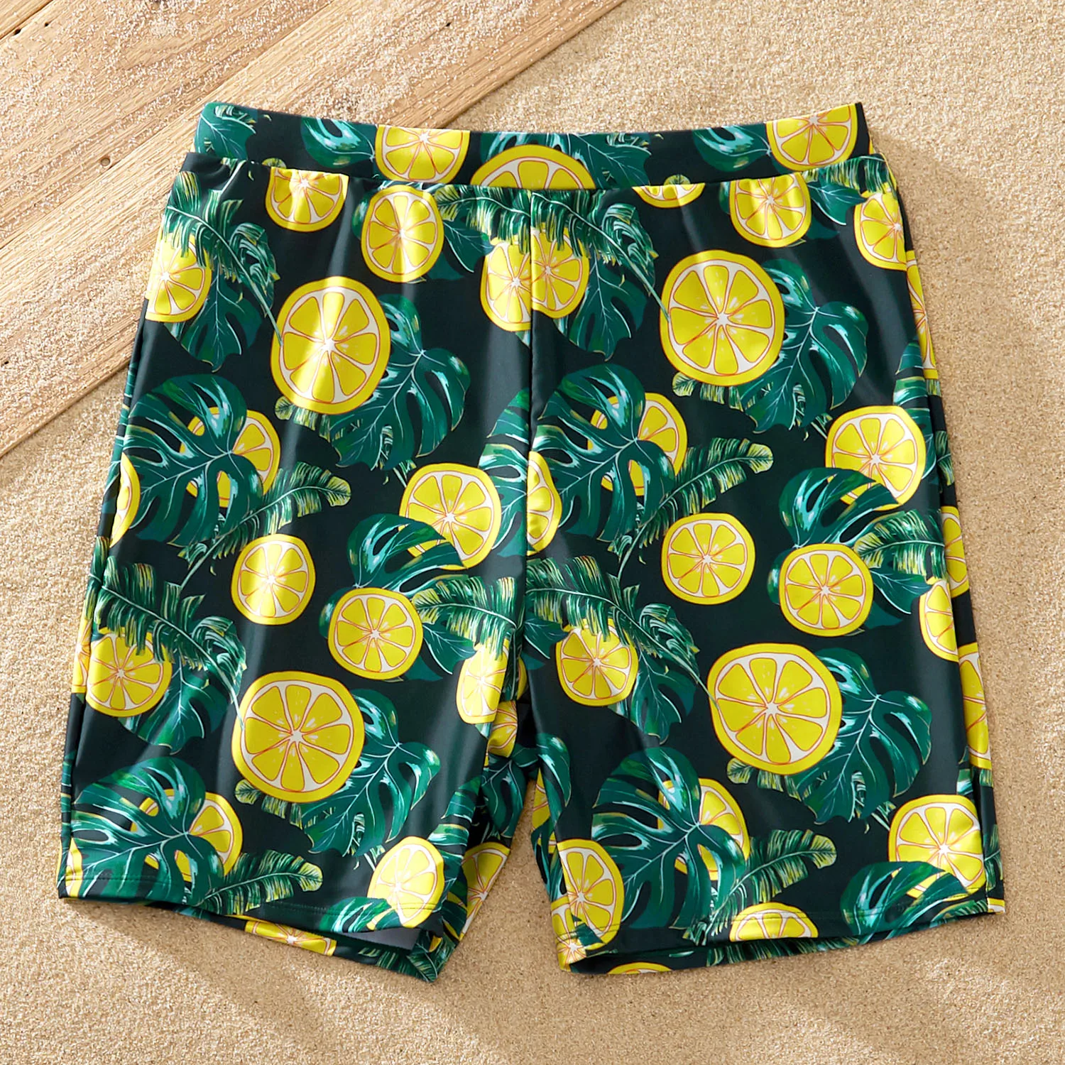 Новое поступление 2021 года Летняя семейная одежда в полоску с цветочным принтом