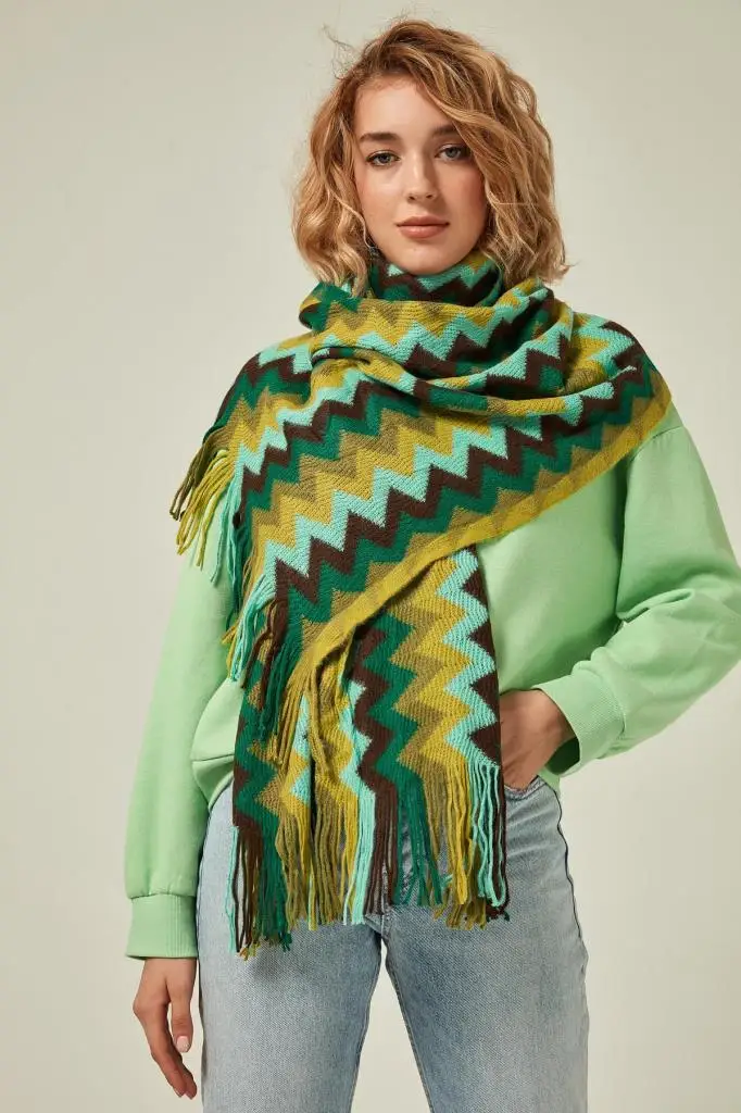 9158 Missoni узорный зеленый толстый шарф| |