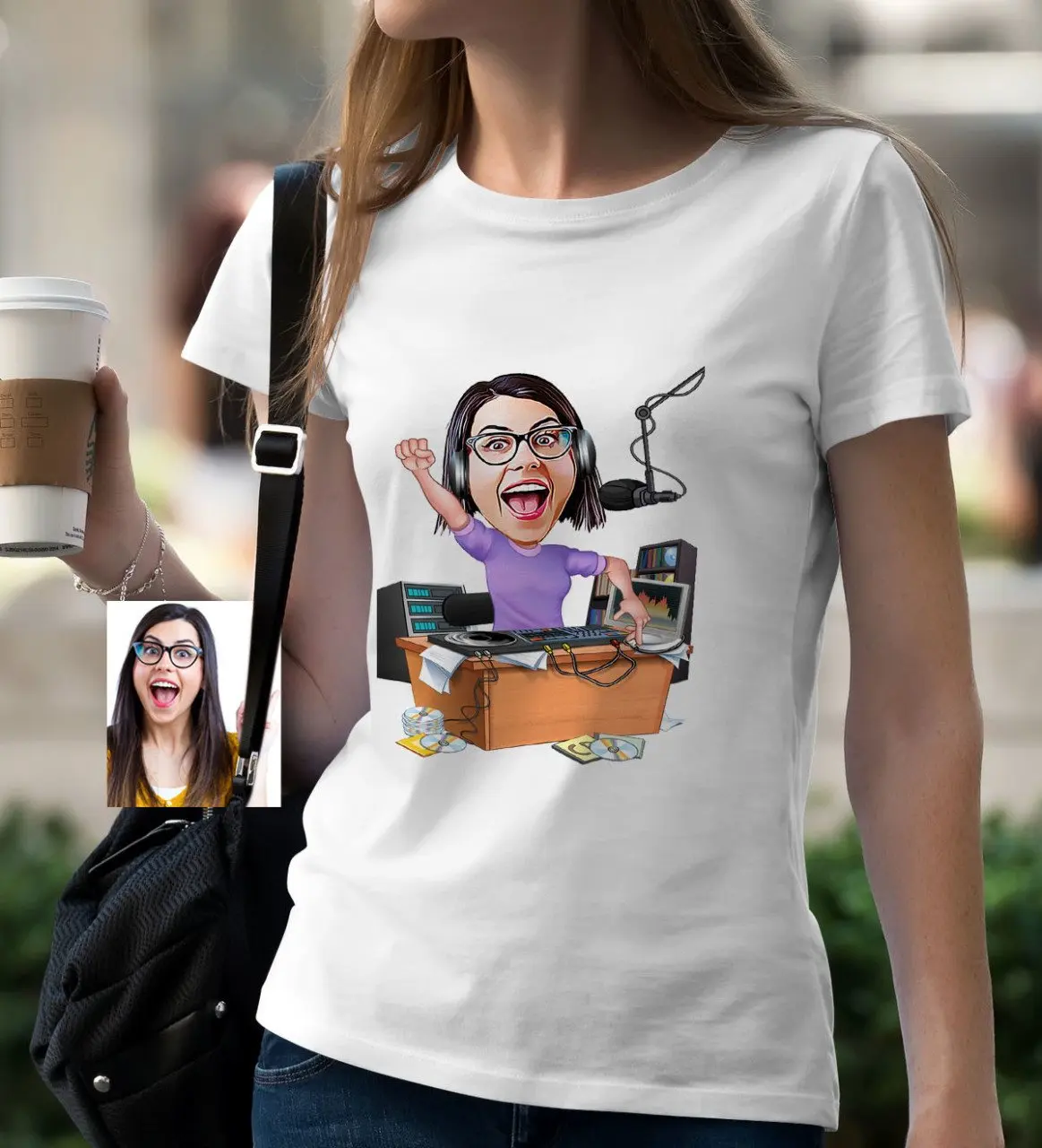 

Персонализированная Женская радио-вещатель мультфильм белый T-Shirt-1