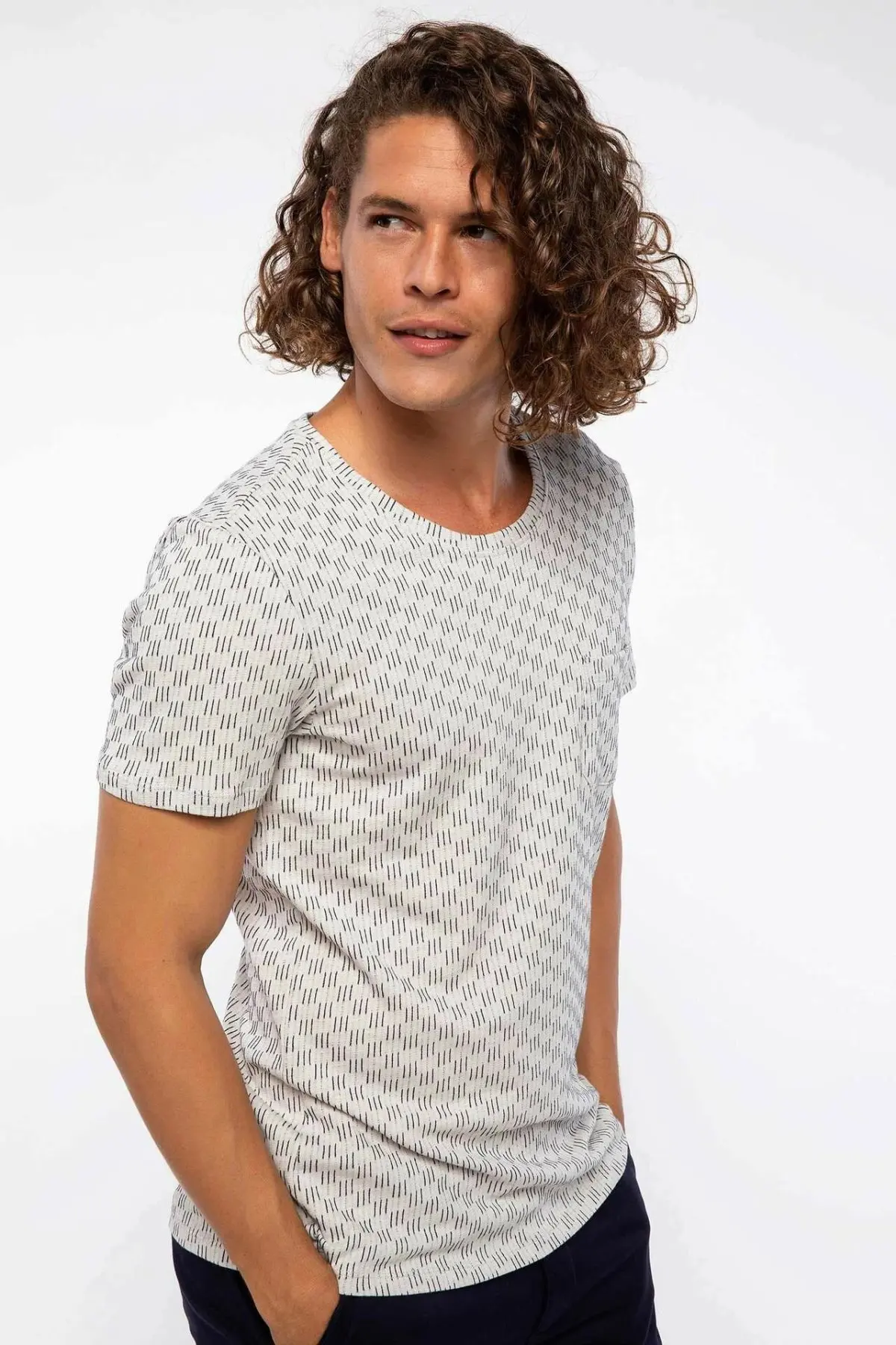 DeFacto мужские белые футболки с геометрическим принтом хлопковые коротким рукавом