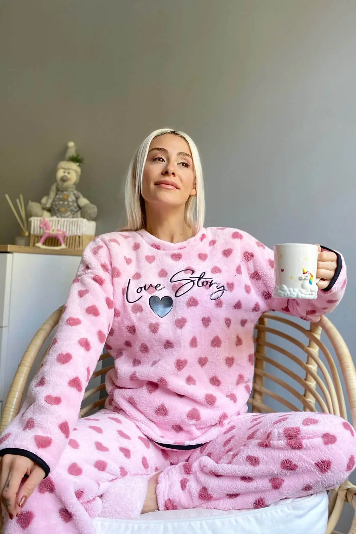 

Patterned Full Plush Women 'S Pajamas set pink color O neck fashion elegant comfortable casual autumn winter