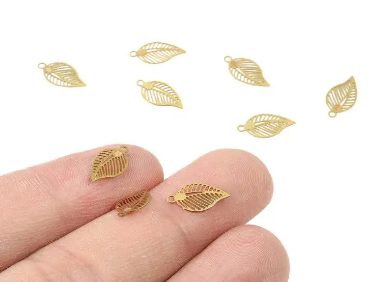 

Brass Leaf Earring Charms - Raw Brass Leaf Necklace Pendant - 100Pcs/Lot - Jewelry Supplies - 12.39x6.23x0.28mm - JJC6345