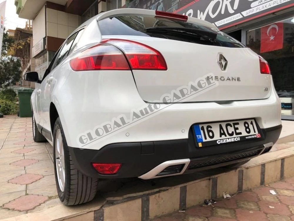 Рассеиватель для заднего бампера Renault Megane 3 2009 2010 2011 2012 2013 2014 2016 | Автомобили и