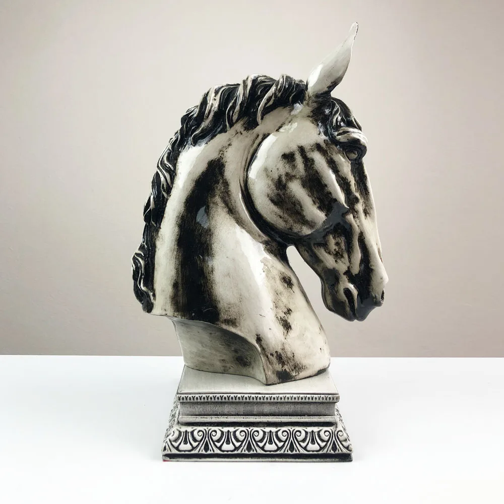 

Horse Figurines Decorative Object home office horse bust