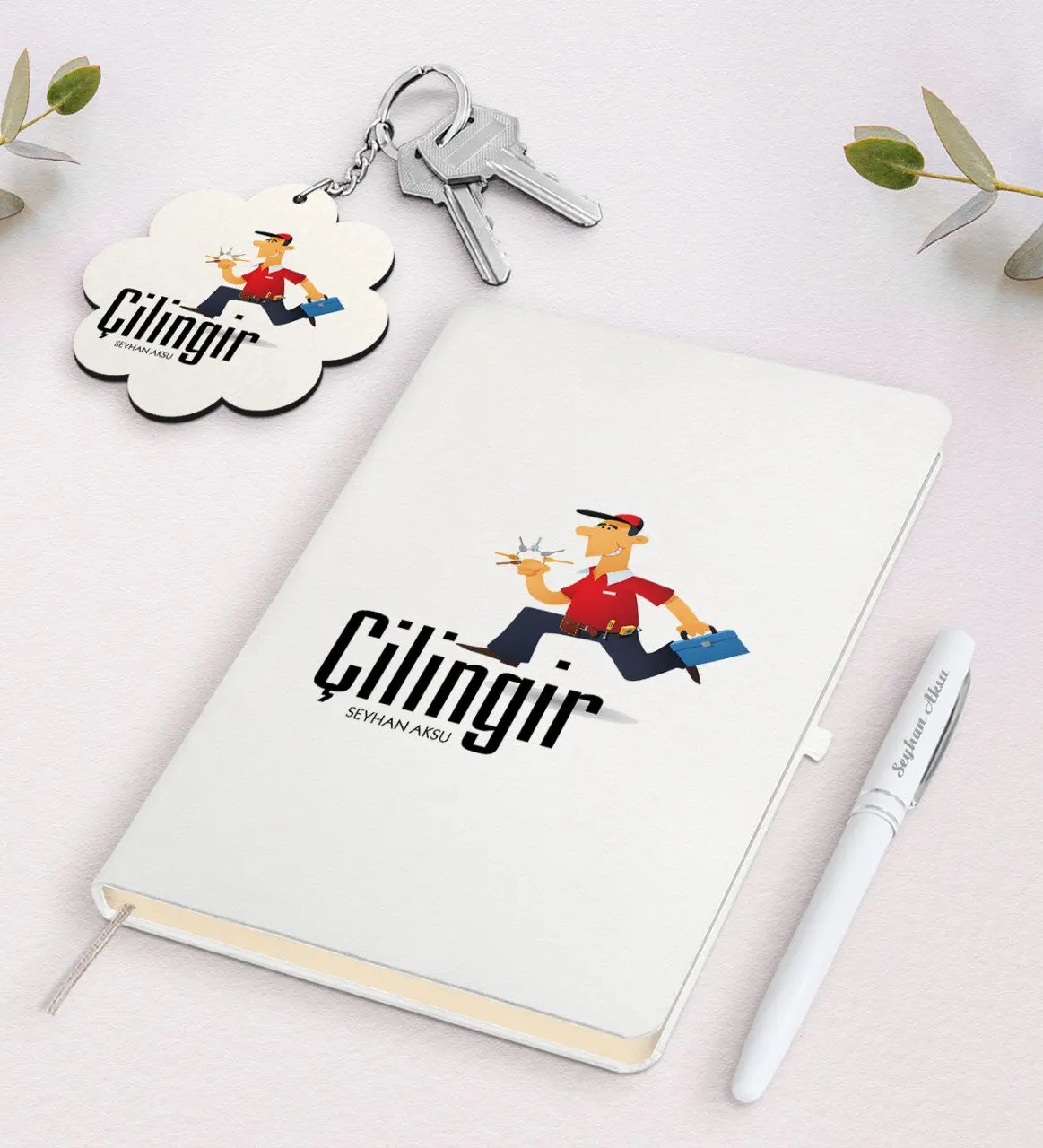 

Personalized Locksmith White Notebook Pen And Keychain Gift Set