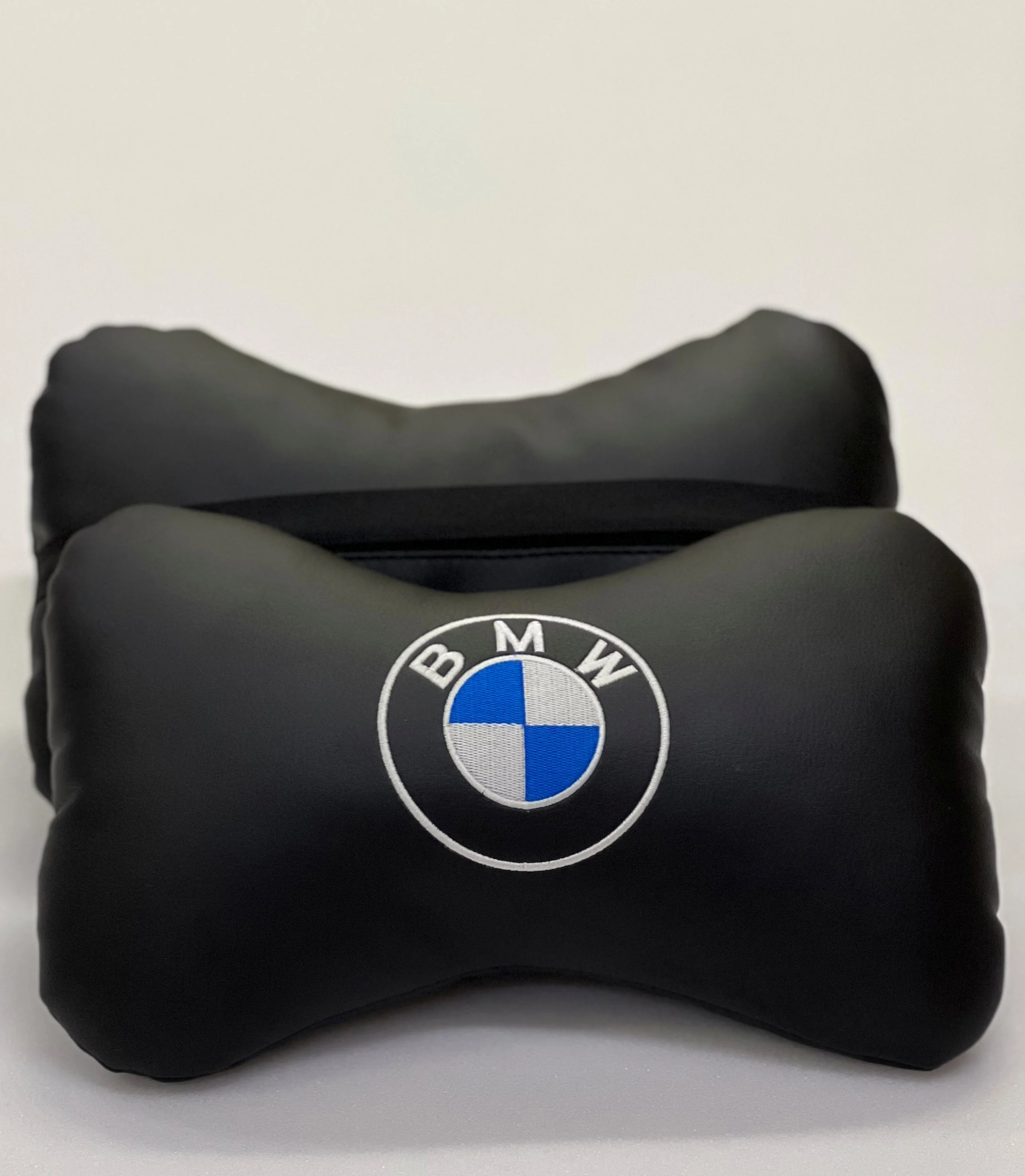 Автоподушка подголовник BMW