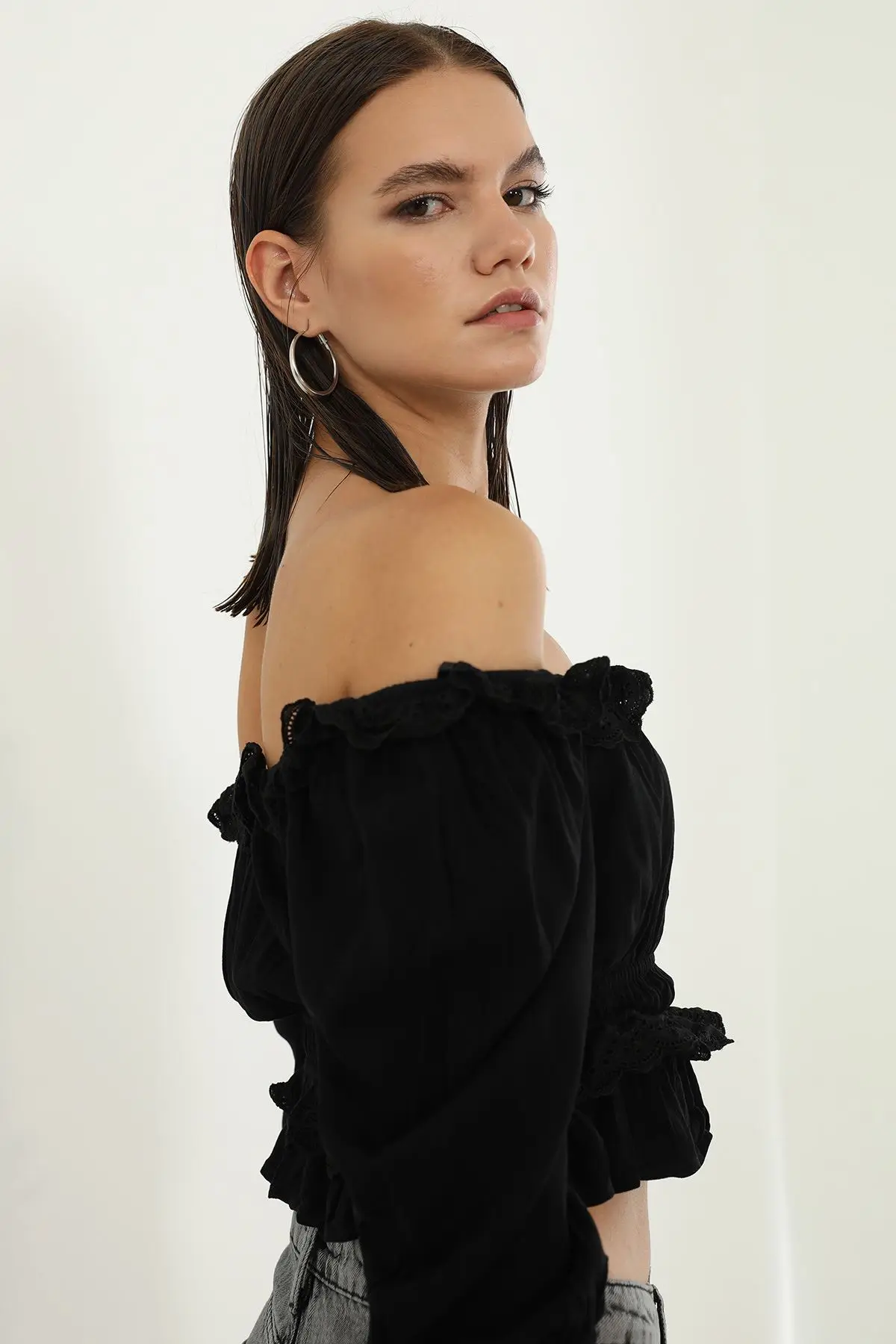 Женская блузка с кружевной отделкой летняя модная футболка из хлопка новая