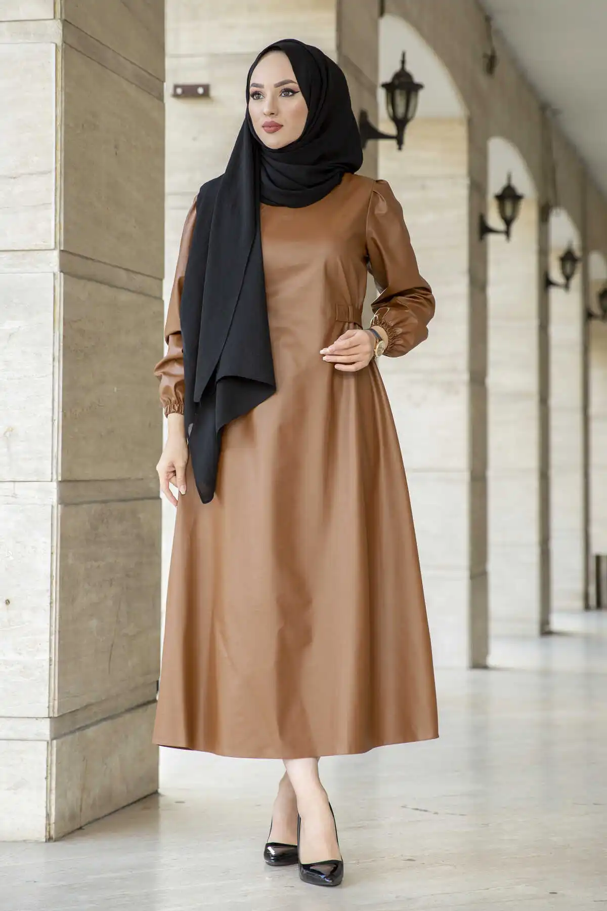 Женское кожаное платье комплект из двух предметов женская одежда с открытыми