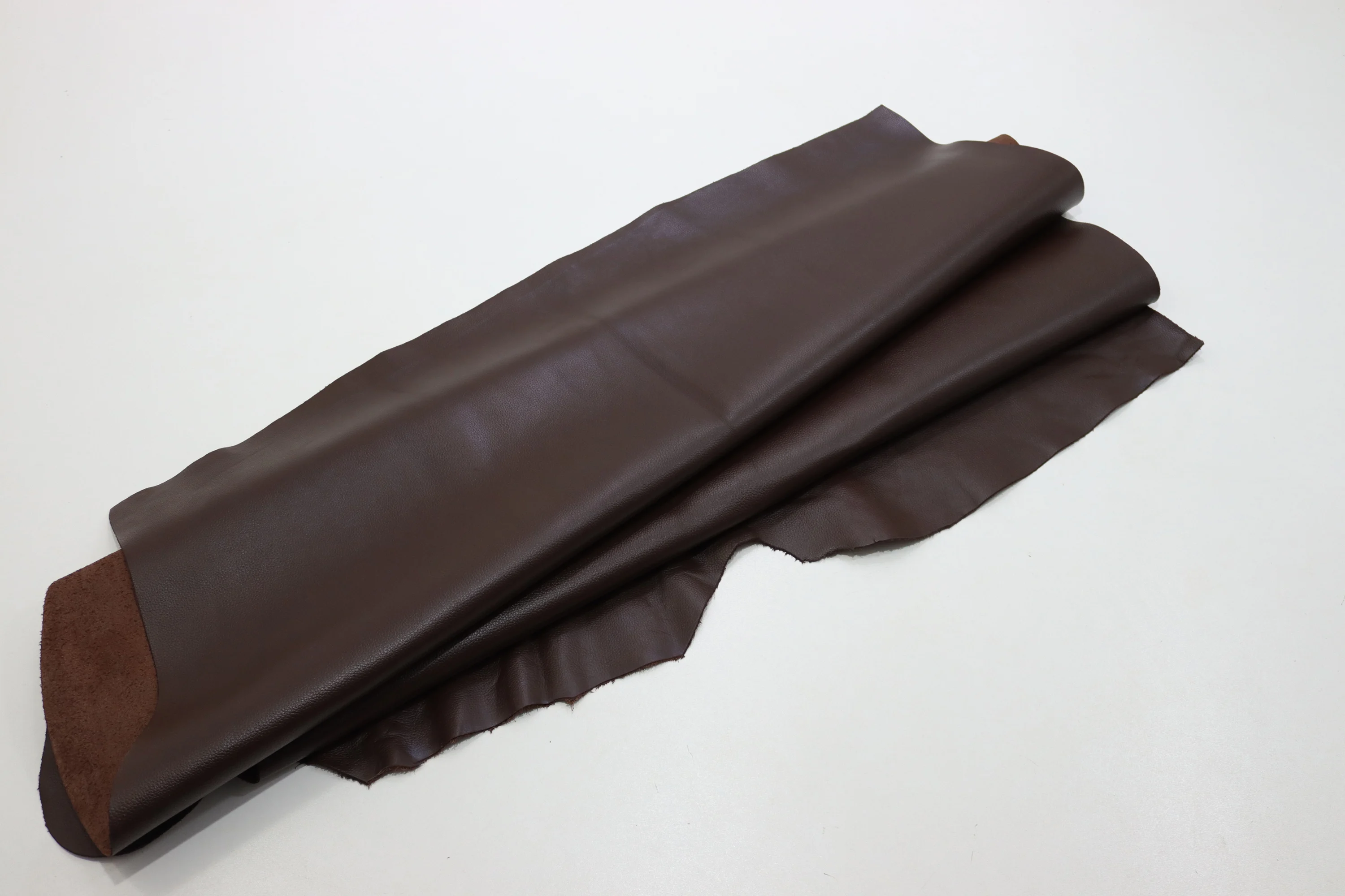 

Real Cow Skin Brown 1.6 Mm Tanned Leather Ready Pieces Craft Products Wallet Bag Clothes Card Holder