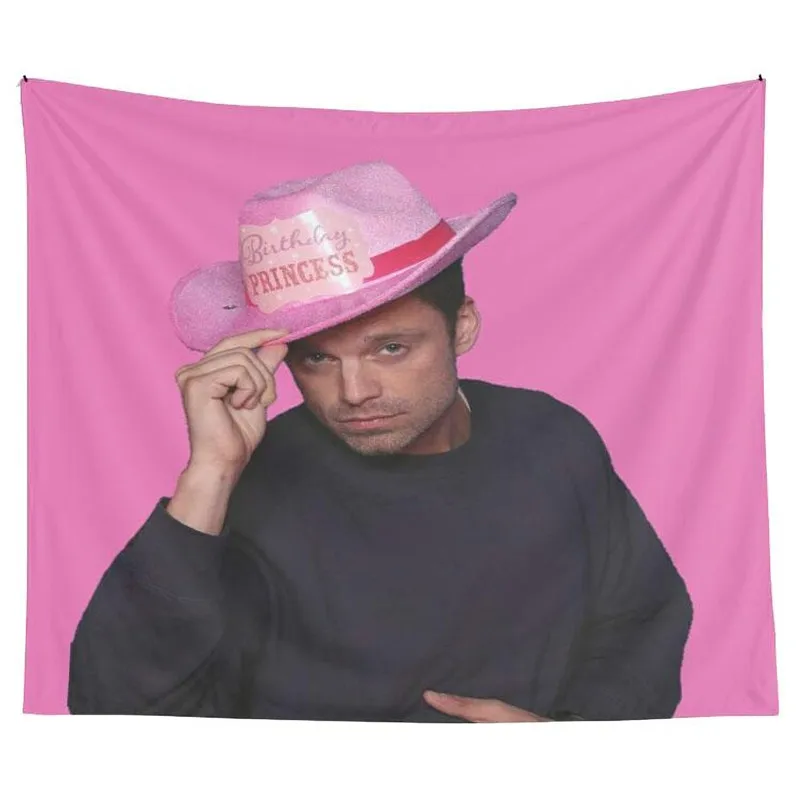 Ковбойская шляпа да Себастьян Стэн с розовой принцессой на день рождения гобелен