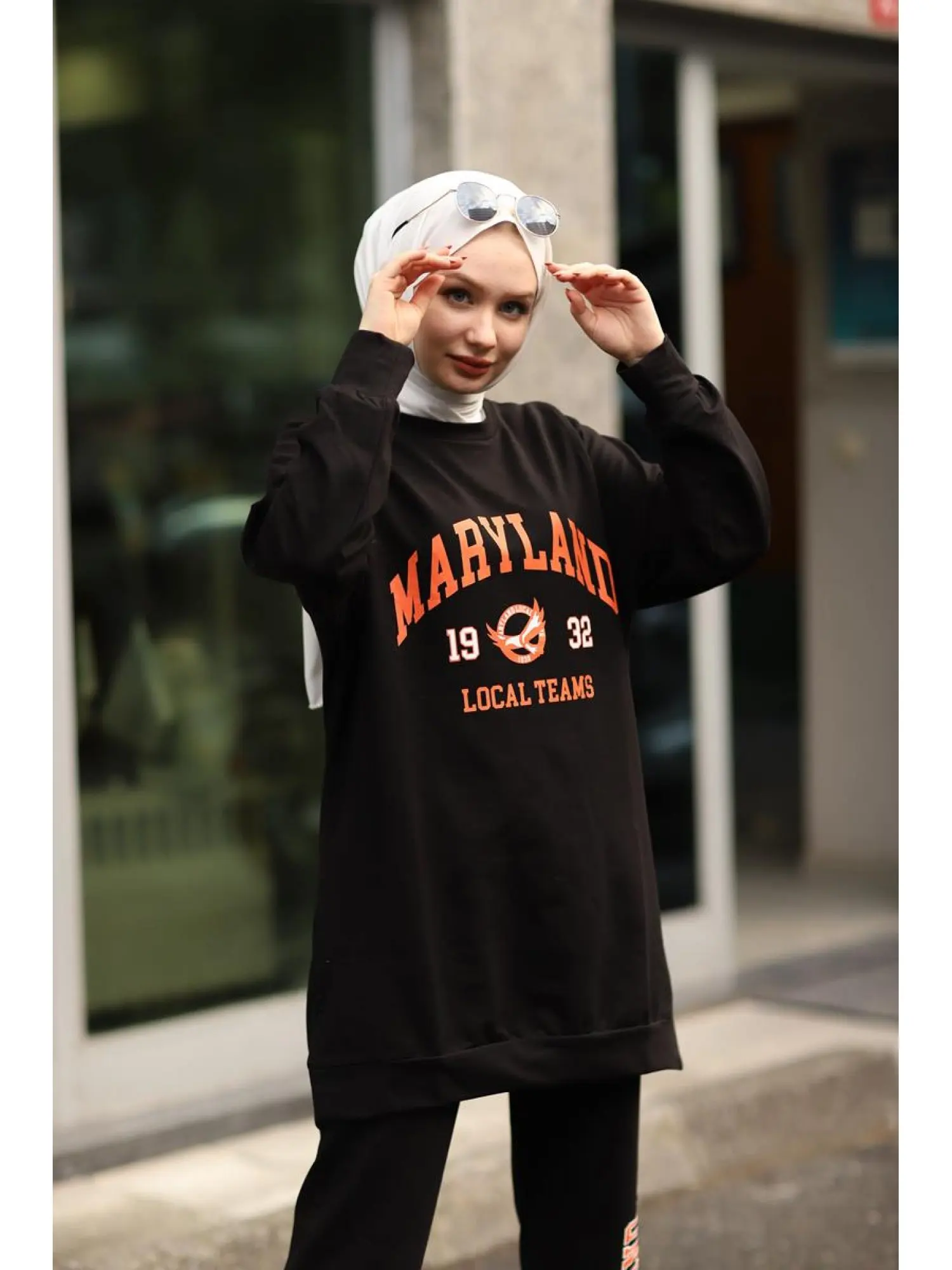 

Women's tracksuit suit daily casual use Trotter and handles wheel printed stylish tasarım hijab suit stylish tasarım