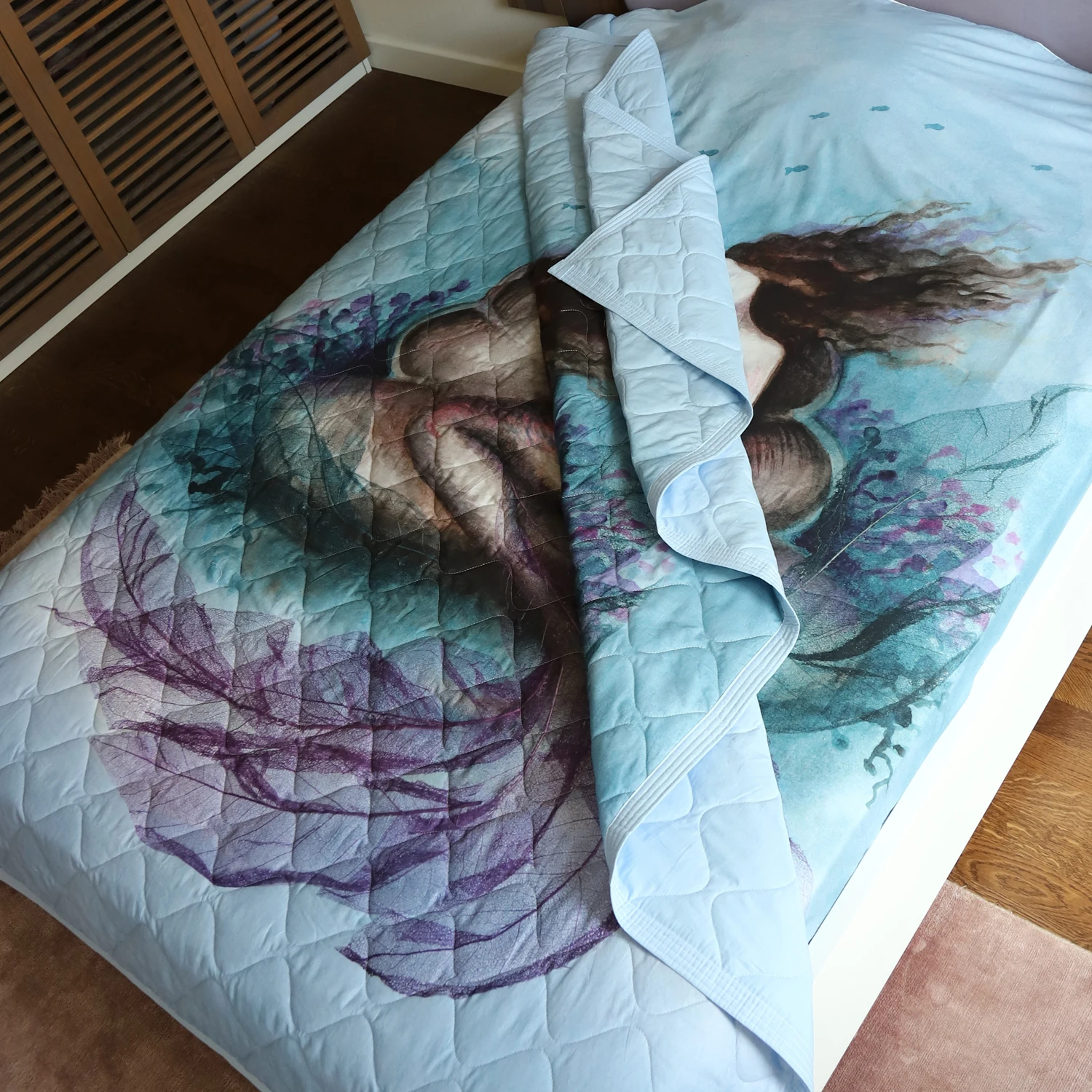 

Sea Daughter Tek Personality Quilted Bed Cover