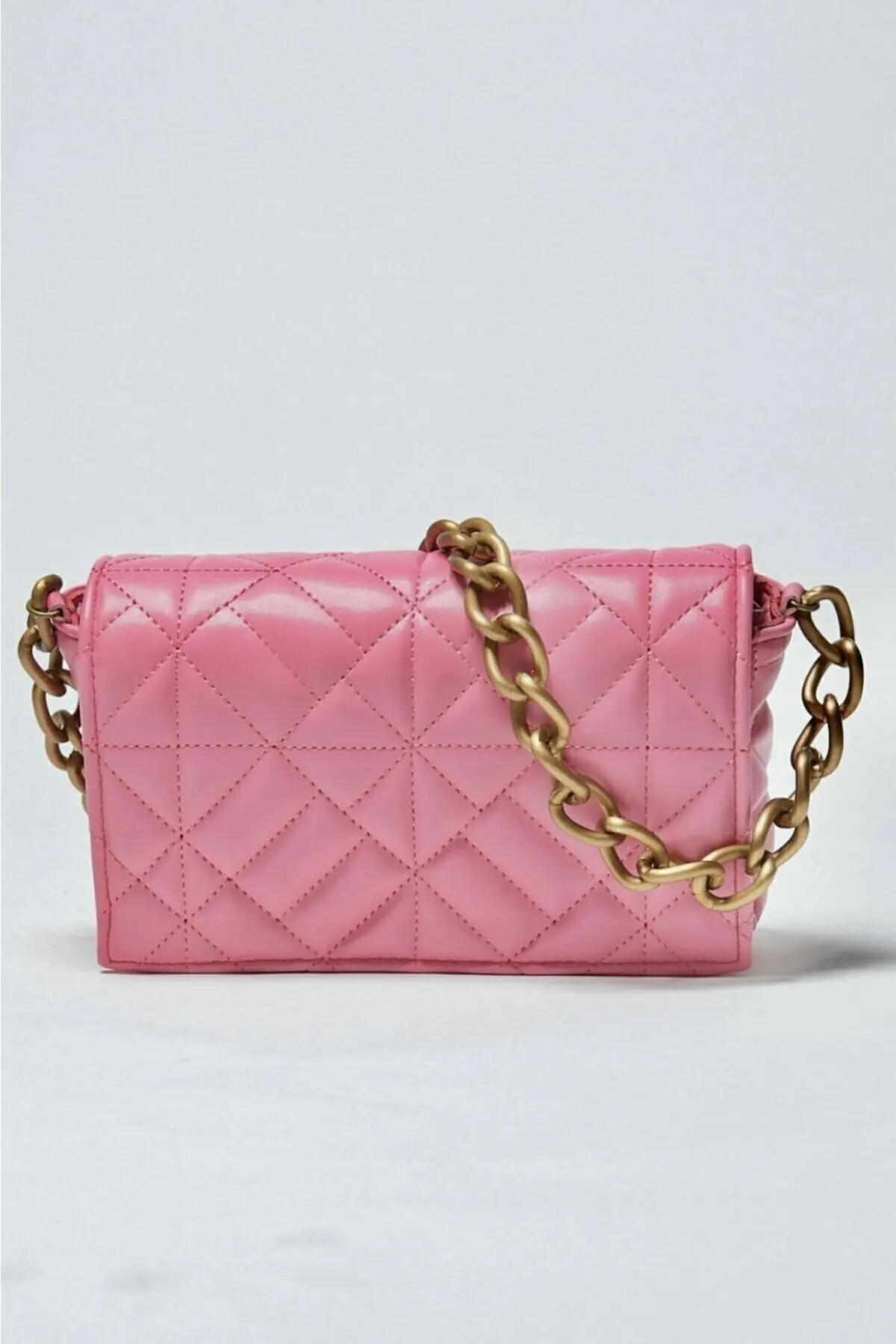 

Pink Female Chain Quilted Shoulder Bag
