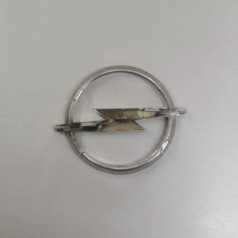 Опель Омега В 94 99г эмблема передняя на решетку новая не оригинал|Эмблемы| |